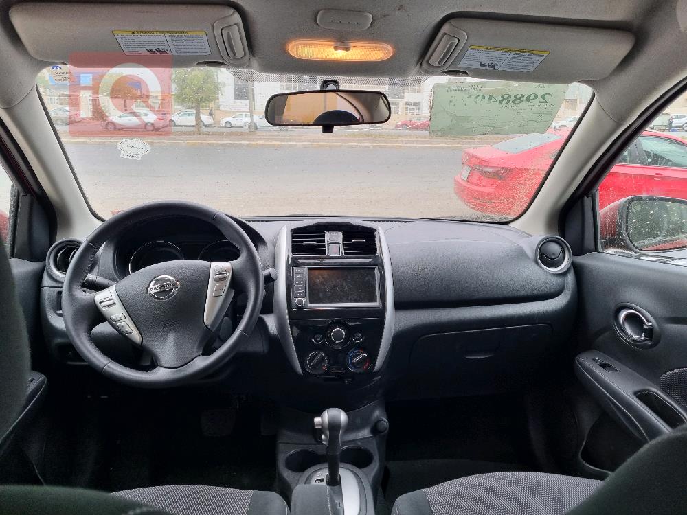 نيسان فيرسا